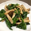 ♡てるてる♡'s cooksnap of when they made ドレで簡単♪エリンギと小松菜のうま塩炒め.
