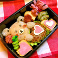 Amama◡̈❁'s cooksnap of when they made 簡単 キャラ弁 ＊くまちゃんおにぎり.