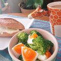 sammie☆'s cooksnap of when they made 少ない水でつるっと簡単綺麗に剥けるゆで卵.