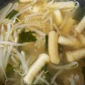 クックO16FRJ☆'s cooksnap of when they made もやしとワカメの味噌汁♪.