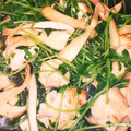 毎日のクック's cooksnap of when they made 鶏肉とエリンギ、豆苗のニンニクマヨ炒め.