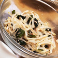 クックMN5A5B☆'s cooksnap of when they made 簡単に！もやしとわかめのナムル.