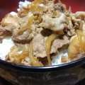 Sa〜ちゃん's cooksnap of when they made 楽したい日の！すき焼きのタレ豚丼♪.