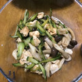 hiroreia's cooksnap of when they made 簡単♪鶏ささみとキュウリ きのこの酢の物.