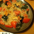 yamayama822's cooksnap of when they made トマトとワカメのさっぱり春雨サラダ.