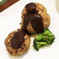 サラサラ：）'s cooksnap of when they made 我が家の基本のジューシーハンバーグ☆.