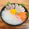 ゆにこーん☆'s cooksnap of when they made お安いけれども豪華に見える海鮮丼❤.