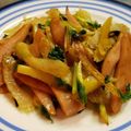 ⭐つきあかり⭐'s cooksnap of when they made 簡単に♪セロリと魚肉ソーセージの炒めもの.