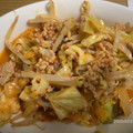 さくらっち1's cooksnap of when they made もやしとキャベツの簡単キムチ炒め.