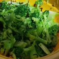 あゆたっくん's cooksnap of when they made 簡単☆ブロッコリーの塩昆布あえ.
