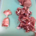 ☆こまっと☆'s cooksnap of when they made 鳥屋さん直伝 ずり(砂肝)の下処理.