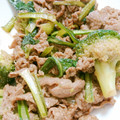 ☆hiroppy☆'s cooksnap of when they made ちゃちゃっと☆牛肉とﾌﾞﾛｯｺﾘｰ炒め.