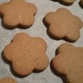komaaya's cooksnap of when they made 簡単！型抜きクッキー☆乳製品不使用.