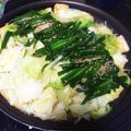 手抜きが命の龍ママ's cooksnap of when they made 我が家のもつ鍋.