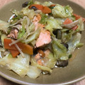 yuriko115's cooksnap of when they made 簡単　子供が喜ぶ！鮭のちゃんちゃん焼き.