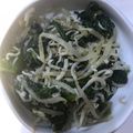 ゆう1217's cooksnap of when they made ほうれん草とカニカマの胡麻和え.