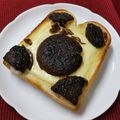 SUNMOONMOM's cooksnap of when they made 娘が考えたチョコパイトースト.