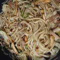 クックEHF2OY☆'s cooksnap of when they made ｳｽﾀｰｿｰｽで簡単焼きうどん☆.
