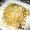 rose33's cooksnap of when they made 春キャベツと新玉葱✿アンチョビ醤油パスタ.