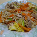 月と黒猫's cooksnap of when they made 【 もやしとキャベツの豚炒め 】.