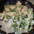 ★まぁこ★'s cooksnap of when they made 蒟蒻でご飯がすすむ！ねぎガーリック炒め。.