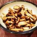 あーこ姐's cooksnap of when they made 白ワイン香る しめじのバターソテー.