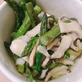 ariyuch's cooksnap of when they made アヒージョ風★アスパラとマッシュルーム.