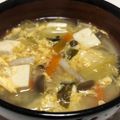 ☆SariSari☆'s cooksnap of when they made 豆腐としめじと卵の酸っぱいスープ.