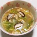 もぐ・ω・くま's cooksnap of when they made キャベツと椎茸の味噌汁♪.