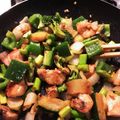 ame-ikuru's cooksnap of when they made 柔らか鶏ムネと野菜のコロコロ中華炒め‼.