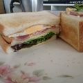 プリン坊's cooksnap of when they made ベーコン、レタス、茹で玉子サンドイッチ.