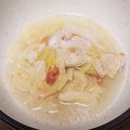 クックFAAF6J☆'s cooksnap of when they made 梅干しで疲労回復♪鶏手羽元の塩スープ.