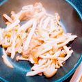 ともみ917's cooksnap of when they made エリンギの塩麴炒め.