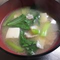 いなばっくす☆'s cooksnap of when they made 小松菜とベーコンの味噌汁.
