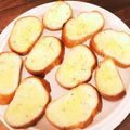 hokuhoku❁'s cooksnap of when they made 簡単♡じゅわっとガーリックトースト.
