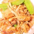 からなし22's cooksnap of when they made 豚肉ときぬさやとえのきの炒め物.