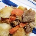 gonchan943's cooksnap of when they made ストウブでかんたん肉じゃが.