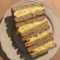 Yokchina's cooksnap of when they made 超熟ＣＭレシピ　たまご焼きサンド.