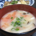 ☆GSSQHY☆'s cooksnap of when they made だし要らず♪トマトと酒粕のお味噌汁.