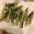 ゆうゆう715's cooksnap of when they made サクサク衣のタラの芽天ぷら.