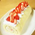 haruai☆'s cooksnap of when they made 苺の生ロールケーキ.
