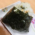 ももいろのうさぎ's cooksnap of when they made お茶漬けの素アレンジ♪お茶漬けおにぎり.
