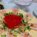 はる91447's cooksnap of when they made 華やか飾り切り♪トマトの皮でバラの花.