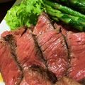 ❀しーやん❀'s cooksnap of when they made 安い外国産牛が…ジューシー柔らかステーキ.