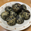 ナタデココア☆'s cooksnap of when they made たこ焼き器でごま団子.