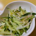 クックOGOUED☆'s cooksnap of when they made ごま油で美味しい★もやしとキュウリ.