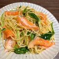 Hirari❁'s cooksnap of when they made 簡単！サーモンとアボカドのオイルパスタ.