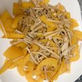 ★＊Saki＊★'s cooksnap of when they made パプリカとエノキのマヨ炒め.