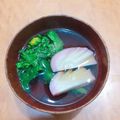 ☆パッセりん☆'s cooksnap of when they made 菜の花とかまぼこのお吸い物.