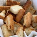 Saka_Shin's cooksnap of when they made 簡単★食パンの耳で揚げない揚げパン★.